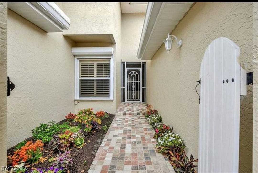 268 EMERALD BAY CIR #K6, Naples, FL 34108