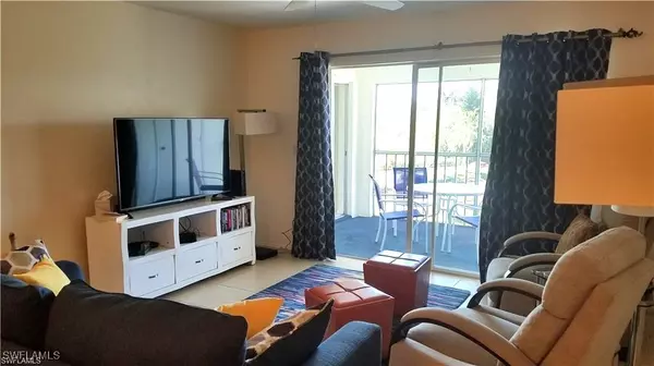 Naples, FL 34104,1075 Foxfire LN #309