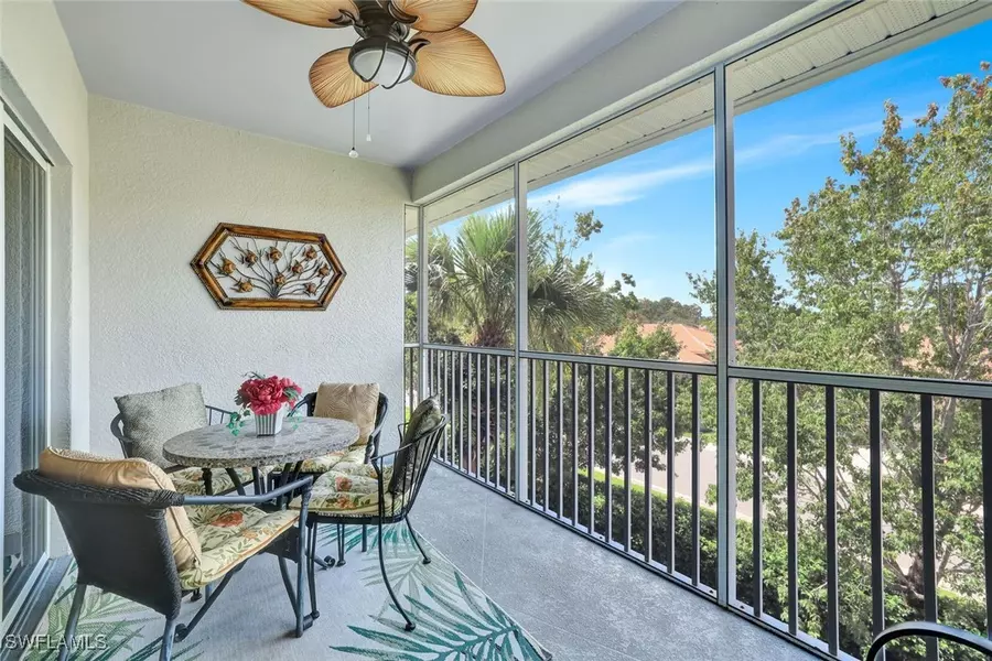 7835 Regal Heron CIR #305, Naples, FL 34104