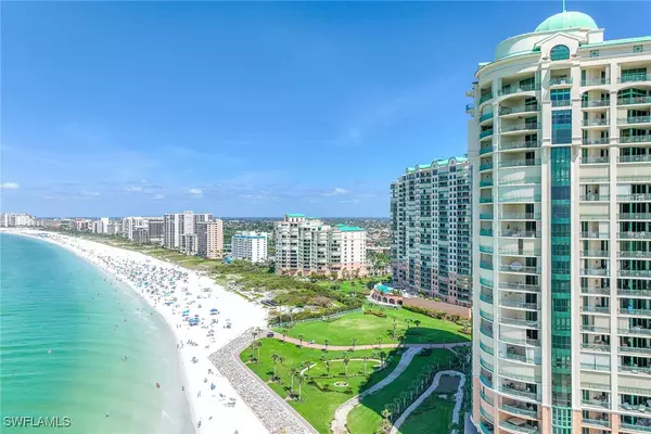 Marco Island, FL 34145,930 Cape Marco DR #806