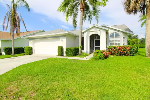Naples, FL 34109,10201 Regent CIR