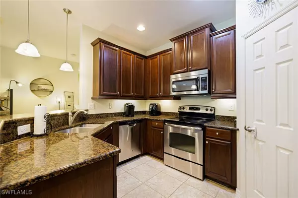 Estero, FL 34135,23421 Alamanda DR #204