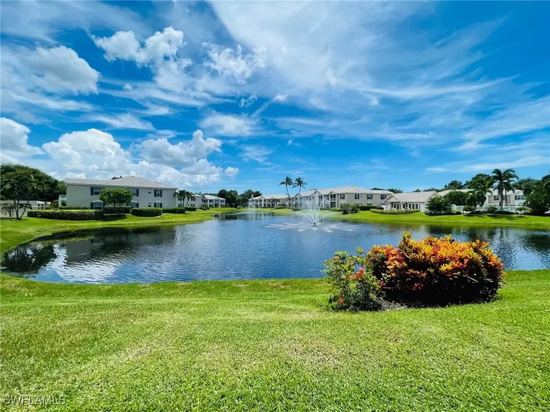 864 Tanbark DR #102, Naples, FL 34108