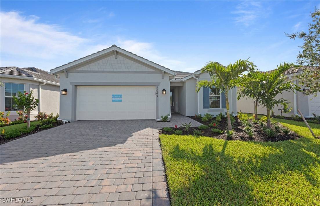 3052 Weston Manor DR, Alva, FL 33920