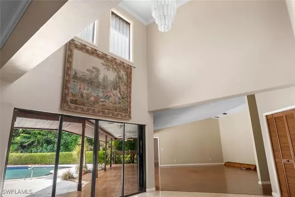 Naples, FL 34108,117 North ST