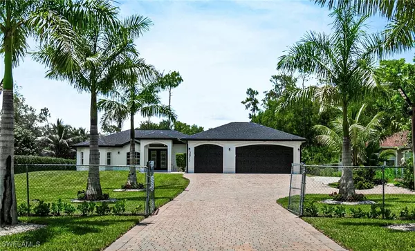 Naples, FL 34117,3811 2nd AVE SE