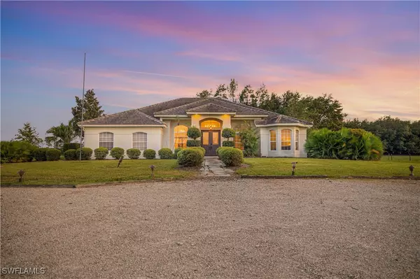 Naples, FL 34117,1480 Peach PL