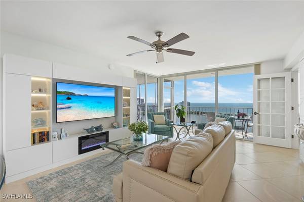 5550 Heron Point Dr #1902, Naples, FL 34108
