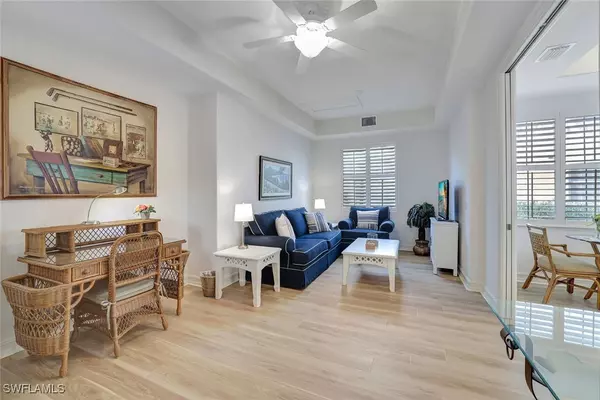 Naples, FL 34110,6029 Trophy DR #301
