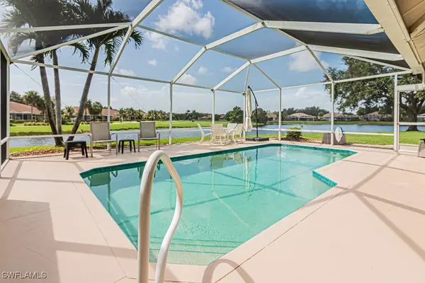 1821 Avian CT, Naples, FL 34119