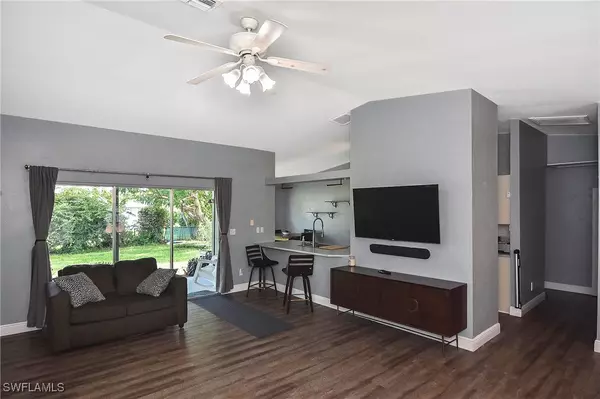 Cape Coral, FL 33904,125 SE 27th TER