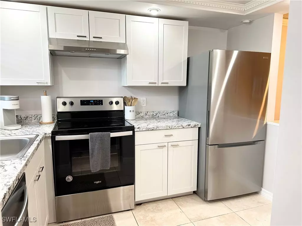 Naples, FL 34105,170 Turtle Lake CT #210