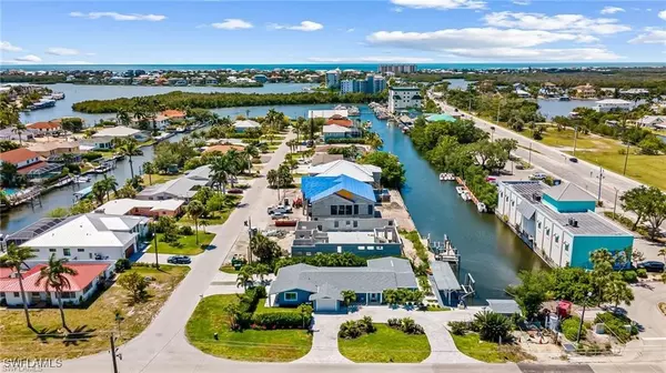 203 1st ST, Bonita Springs, FL 34134