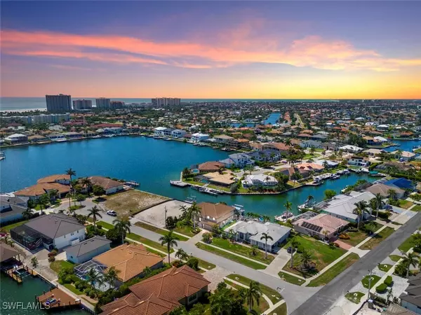 Marco Island, FL 34145,1040 Coronado CT