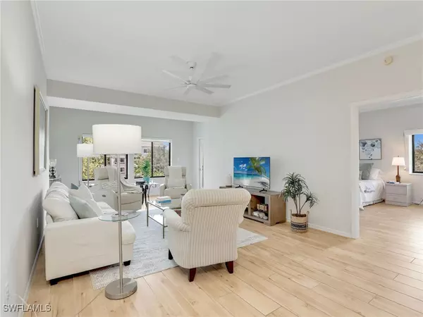 Naples, FL 34110,201 Arbor Lake DR #406