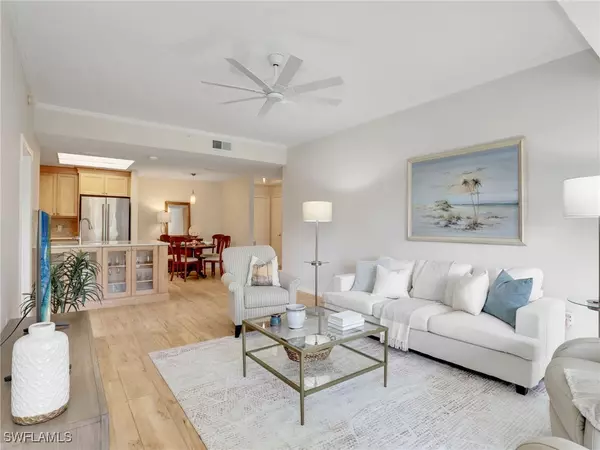 Naples, FL 34110,201 Arbor Lake DR #406