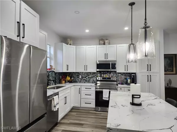 Naples, FL 34117,4045 34th AVE SE