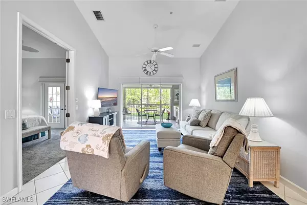 Naples, FL 34112,1940 Cascades DR #5508