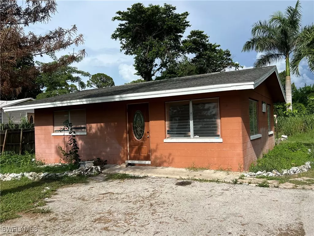 Bonita Springs, FL 34135,27767 E New York ST