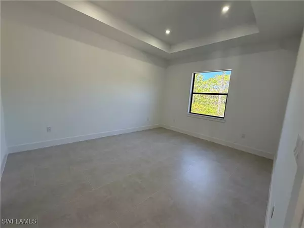 Naples, FL 34120,3224 37TH AVE NE