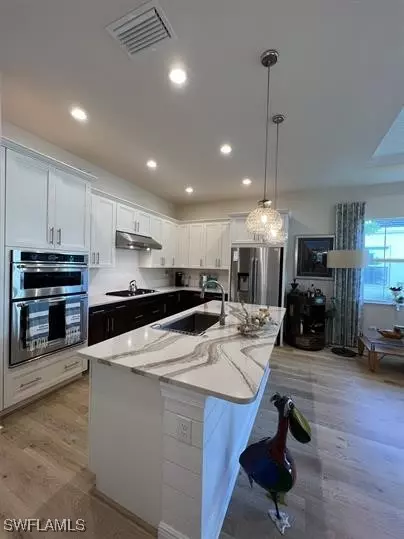 Naples, FL 34114,9007 Saint Lucia DR