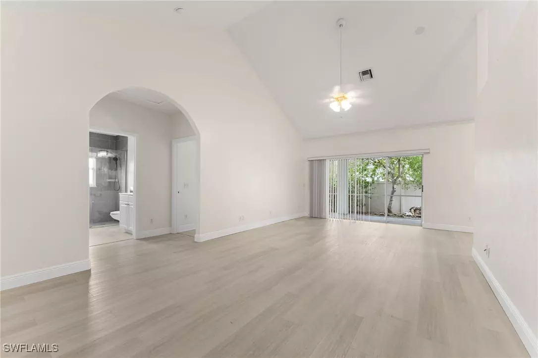 Fort Myers, FL 33967,17568 Braddock RD