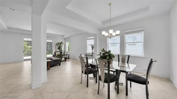 Cape Coral, FL 33909,3123 Amadora CIR