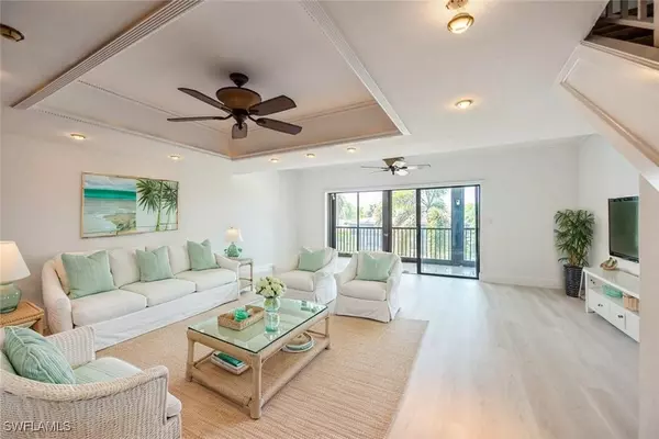 Naples, FL 34102,1400 Blue Point AVE #207