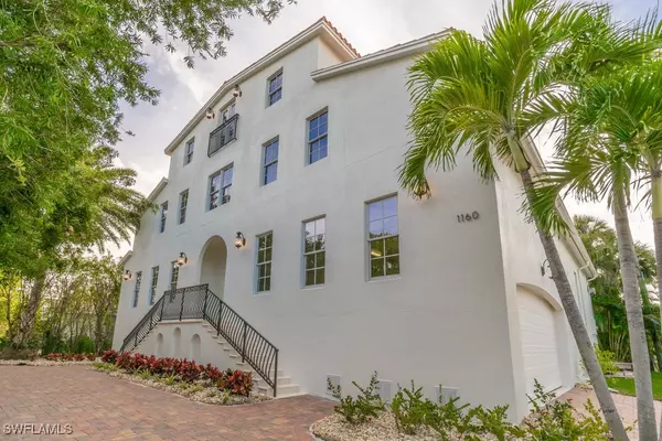 1160 8th ST S, Naples, FL 34102