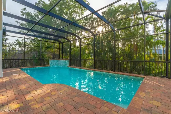 Naples, FL 34102,1160 8th ST S