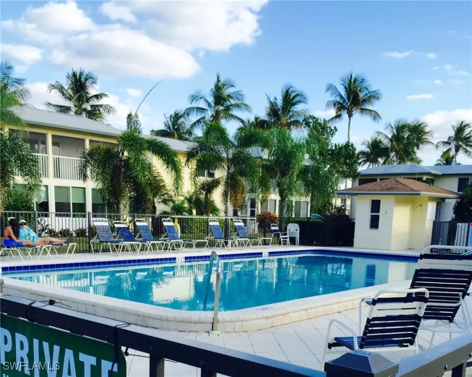 Naples, FL 34112,146 Lollypop LN #851