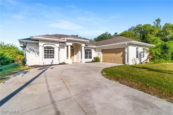 Port Charlotte, FL 33953,2069 Capel ST