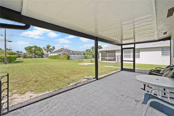 Naples, FL 34108,545 102ND AVE N