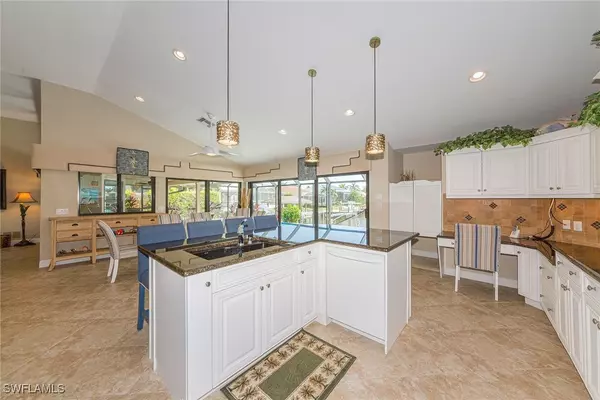 Marco Island, FL 34145,219 Copperfield CT