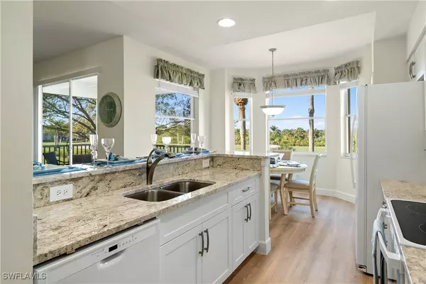 Bonita Springs, FL 34135,9450 Highland Woods BLVD #6203