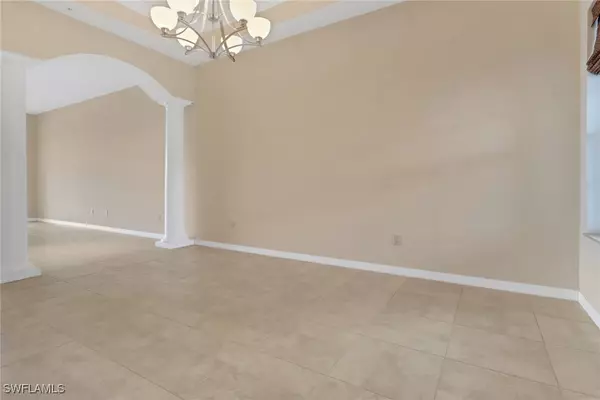 Estero, FL 33928,21547 Baccarat LN #204