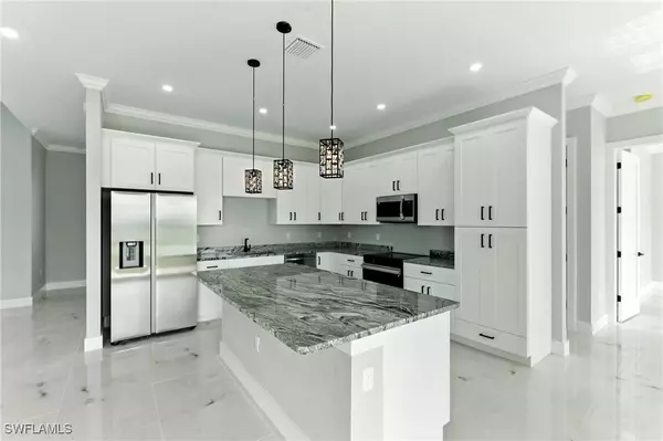 Cape Coral, FL 33993,303 NW 26th AVE