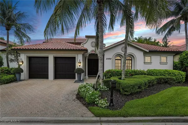 Naples, FL 34109,2892 Tiburon BLVD E