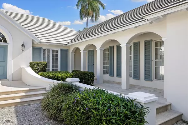 Naples, FL 34102-7810,3323 GIN LN