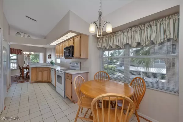 Bonita Springs, FL 34134,3991 Windward Passage CIR #202