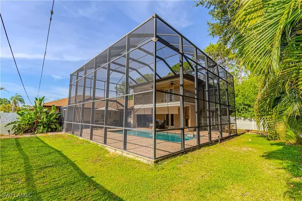 Naples, FL 34110,244 Erie DR