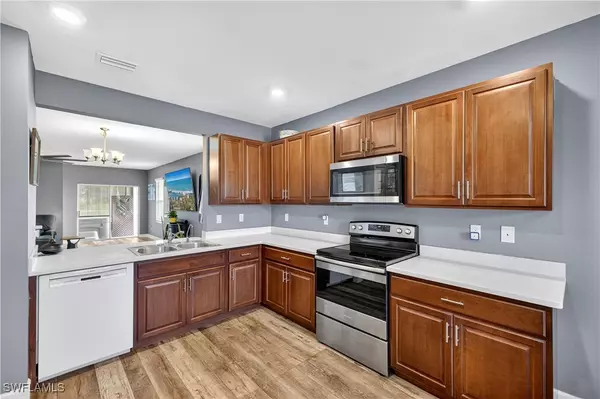 Cape Coral, FL 33993,3019 NW 17 PL