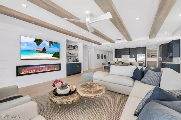 Fort Myers Beach, FL 33931,6230 Estero BLVD #402