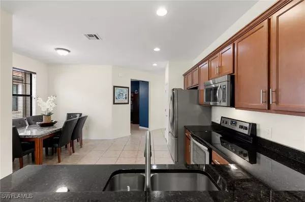 Naples, FL 34113,1570 Oceania DR S