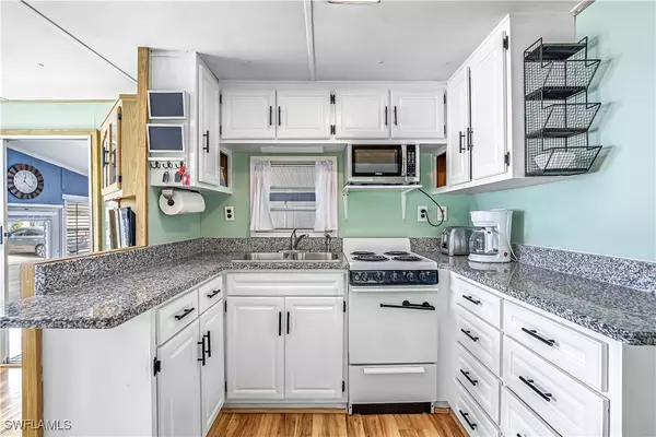 Naples, FL 34114,27 Jasper DR #27JR