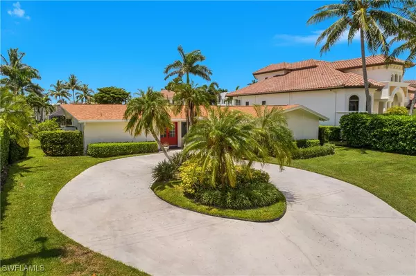 Naples, FL 34102,2340 Snook DR