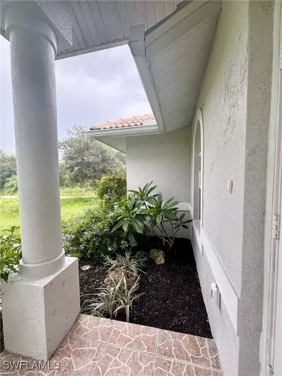 Naples, FL 34120,1940 Desoto BLVD N