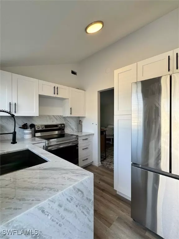 Longboat Key, FL 34228,640 Broadway ST