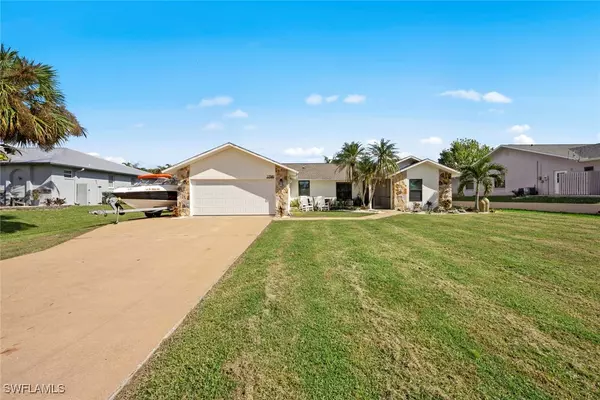 Fort Myers, FL 33908,17585 Taylor DR