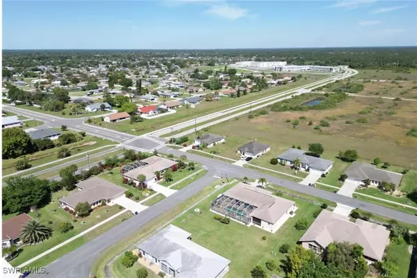 Lehigh Acres, FL 33936,261 Richmond AVE S